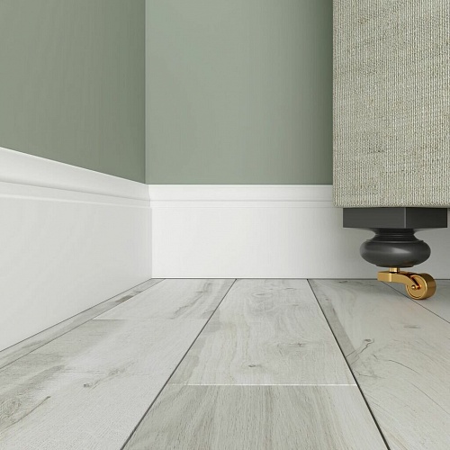 Плинтус Ultrawood арт. Base 5214i (2000 x 133 x 12 мм.)